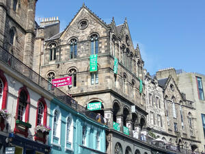 Edinburgh Quaker Meeting House, 7 Victoria Terrace from Victoria Street